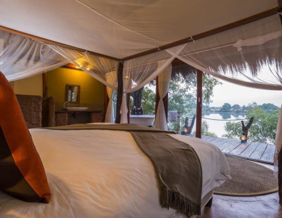 Mukambi Safari Lodge - 4 nights/5 days